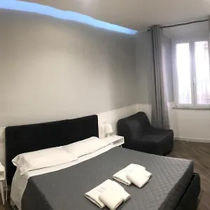 Rent Colosseum Italy